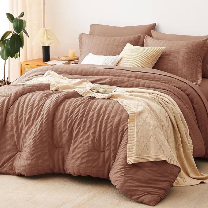 Queen Comforter Set, 7 Pieces Mocha Mousse Seersucker Bed in a Bag | OEKO-TEX Certified, All Season Bedding Set with 240 GSM Down Alternative Comforter, Flat & Fitted Sheets, Pillowcases & Shams
