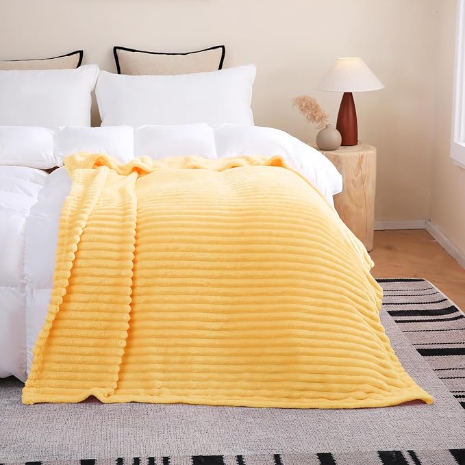 Light Yellow Fleece Throw Blanket 50”×60” for Couch Sofa Livingroom | Linecooo Super Soft Cozy Plush Microfiber Flannel Bed Blanket Striped Design Lightweight Home Decor Gifts for Adult Mom Women