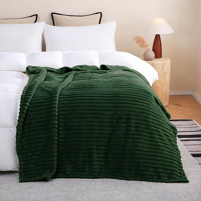 Green Fleece Throw Blanket 50”×60” for Couch Sofa Livingroom | Super Soft Cozy Plush Microfiber Flannel Bed Blanket Striped Design Lightweight Home Decor Gifts for Adults Mom Women