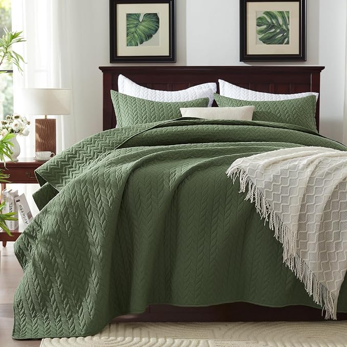 SunStyle Home King Quilt Bedding Set, Lightweight Summer Bedspreads,Green | Soft Coverlet With 2 Pillow Shams,Morden Style Quilts for All Season,Suitable for Bed,Couch, Bedroom,Guest Room,106"X96"