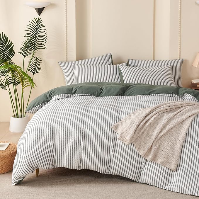 Green Comforter Set Queen Size Soft Luxury Washed Microfiber Jacquard 3 Pieces Bedding Set, White Green Vertical Ticking Stripes Pattern Comforter with 2 Pillowcases Breathable Durable Comfy