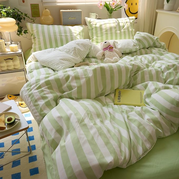 LifeTB Green Striped Comforter Set Queen, 3 Piece Aesthetic Stripes Pattern Printed Comforter with 2 Pilliwcases, Soft Breathable Farmhouse Striped Bedding Comforter Lightweight Queen Comforter Set