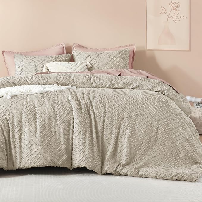 Litanika Queen Size Comforter Set, 3 Pieces Oatmeal Tufted Boho Bedding Set | Farmhouse Shabby Chic Vintage Bohemian Textured Aesthetic Soft Fluffy Lightweight Breathable All Season Bed Set for Queen Bed