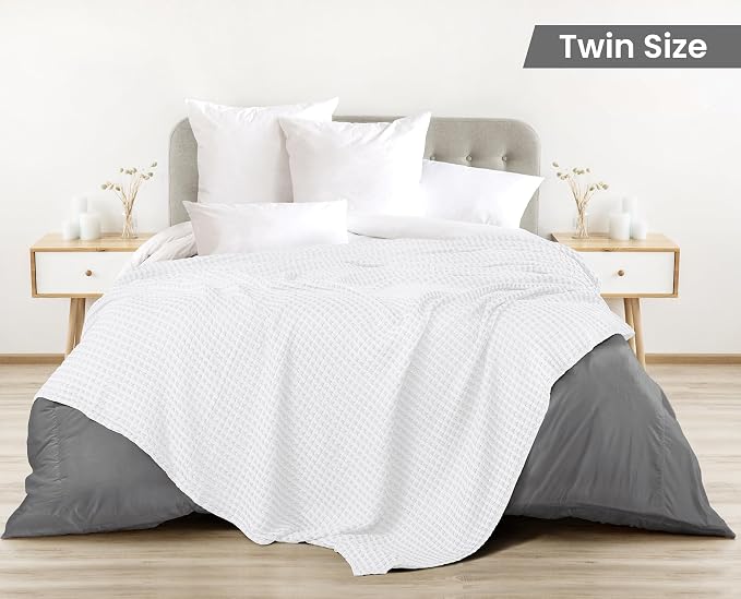 Utopia Bedding 100% Cotton Waffle Blanket Twin Size White, 90x72 Inch | Lightweight Breathable Cozy Summer Bed Blanket Home Decor Gift for Women and Men