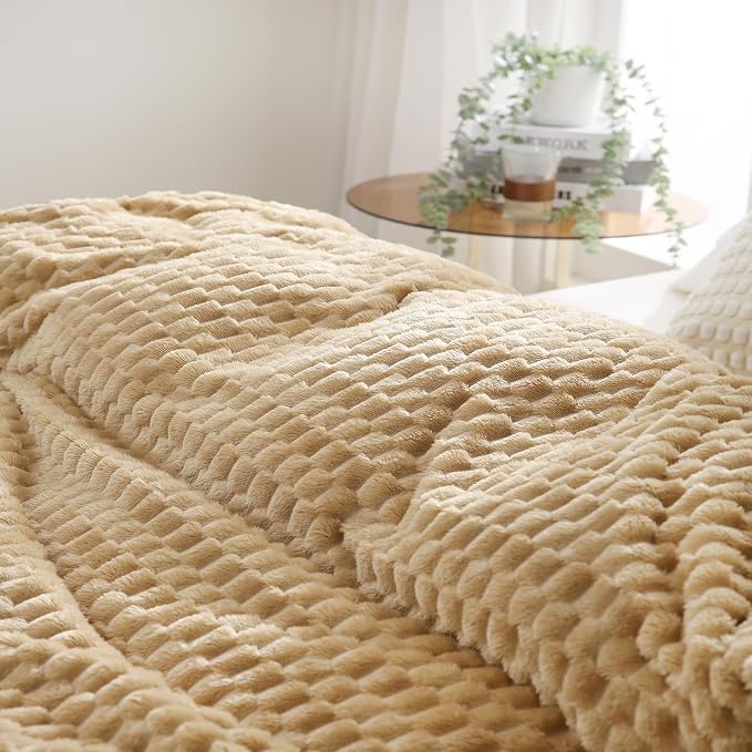 Puncuntex Beige Throw Blanket 108"×90" inches Fuzzy 3D Jacquard Decorative | Flannel Fleece Super Soft Plush Cozy Blanket for Couch Sofa Chair Lightweight