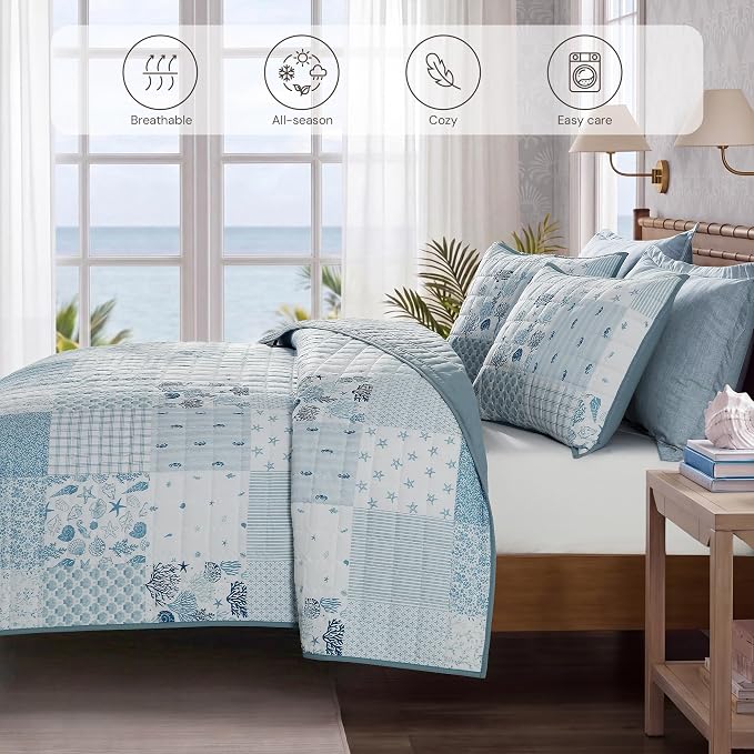King Quilt Set-3 Pieces Soft Bedding Lightweight Floral Patchwork Coverlet | All Seasons Quilts Queen Size for Bed, 1 Quilt (106" x 94") and 2 Shams (20" x 36"), Vintage Bedspread, Coastal Blue