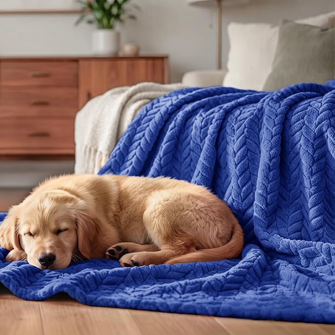 Exclusivo Mezcla Fleece Throw Blanket for Couch Sofa, 50”x70”, Cobalt Blue | Oversized Soft Cozy Fluffy Blankets for Summer, Decorative Plush Flannel Throws for Living Room, Bedroom with Leaves Pattern