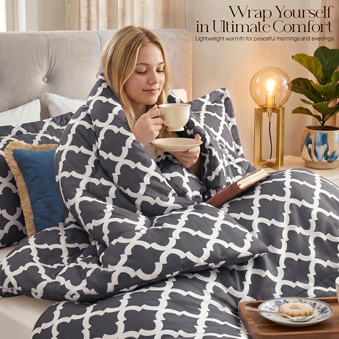 Utopia Bedding 3 Pc Queen Comforter Set, Printed Comforter, Grey | Comforter Set Includes Comforter (88x88) Inches, 2 Shams (20x26) Inches. Soft Microfiber Down Alternative, Machine Washable.