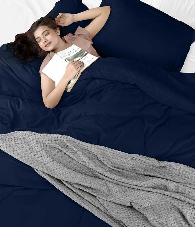 Duvet Cover Full, 3 Piece Cotton Like Polyester With Zipper Closure, Navy | Extra Soft and Breathable, Wrinkle & Fade Resistant, Includes Duvet Cover and 2 Pillow Shams, Comforter Not Included, OekoTex