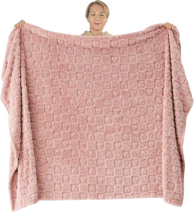 NEWCOSPLAY 3D Heart Checkered Flannel Twin Blanket, Pink Heart, 60"x80" | Super Soft Cute Lightweight Decorative Premium Silky Fleece Blanket for Couch Sofa Bed, Gift for Women Men, All Season Use