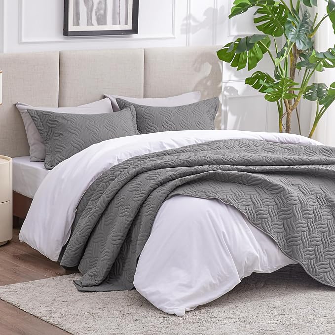 Love's cabin Quilts for Full Bed Grey Bedspreads Bedding Set - Lightweight Bedspread Comforter - Wave Pattern Bedding Coverlet for All Season - 3 Pieces (1 Quilt, 2 Pillow Shams)