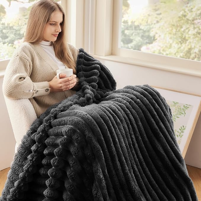 NEWCOSPLAY Fleece Ribbed Cozy Throw Blanket for Couch, Grey, 50"x60" | Premium Silky Flannel Blanket, Soft Lightweight Fluffy Throw Blanket for Bed Sofa Decor, Gift for All Season Use