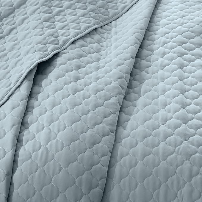 HORIMOTE HOME Quilt Twin Size Chambray Blue, Lightweight Quilt for Summer Ultra-Soft Microfiber Modern Style Quilted Clouds Pattern Bedspread Quit Set 2 Pieces (1 Quilt and 1 Pillow Sham)