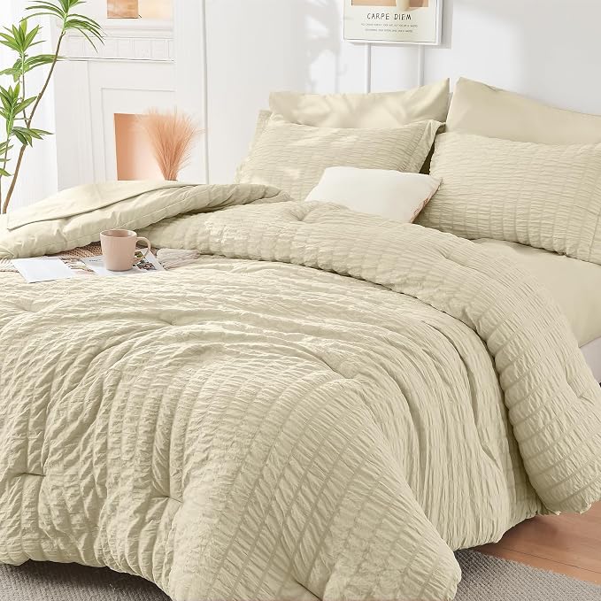 HYMOKEGE Oatmeal California King Comforter Set Seersucker 7 Pieces, All Season Luxury Bed in a Bag for Bedroom, Bedding Set with Comforter, Sheets, Pillowcases & Shams
