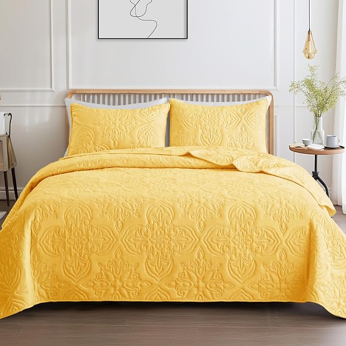 Whale Flotilla Twin Quilt Bedding Set Vintage Damask Reversible Bedspread | Suitable for Bed, 2 Pieces Yellow Lightweight Breathable Quilts Twin Size, Ultrasonic Coverlet Bed Cover with 1 Pillow Sham