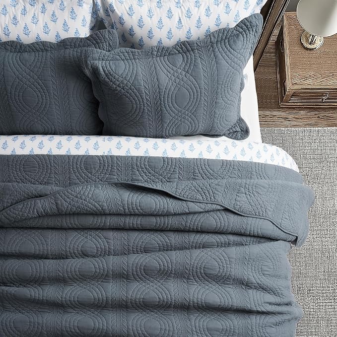 100% Cotton Scallop Quilt Set, King Size, Stormy Blue | Scalloped Border, Timeless Chic Aesthetic, All-Season Comfort, Perfect French Country Bedroom Decor, 3 Piece Set with 2 Shams