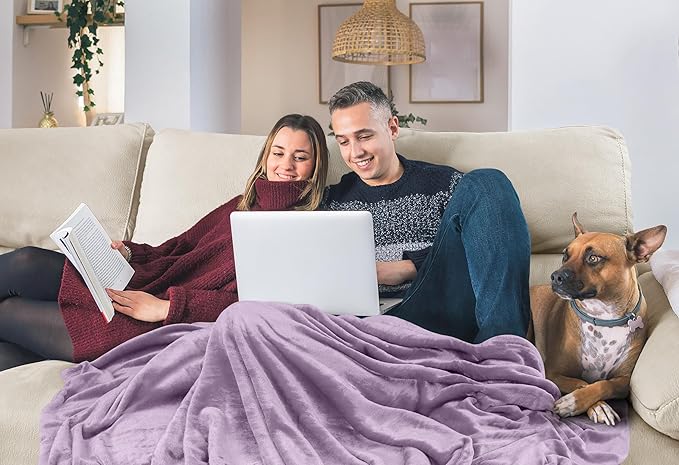 Utopia Bedding Ultra Soft Fleece Bed Blanket King Size Lilac (90x102 Inch) | Microfiber Plush Warm Lightweight Breathable Cozy Blanket Anti-Static, All Season Use, Gift for Women and Men