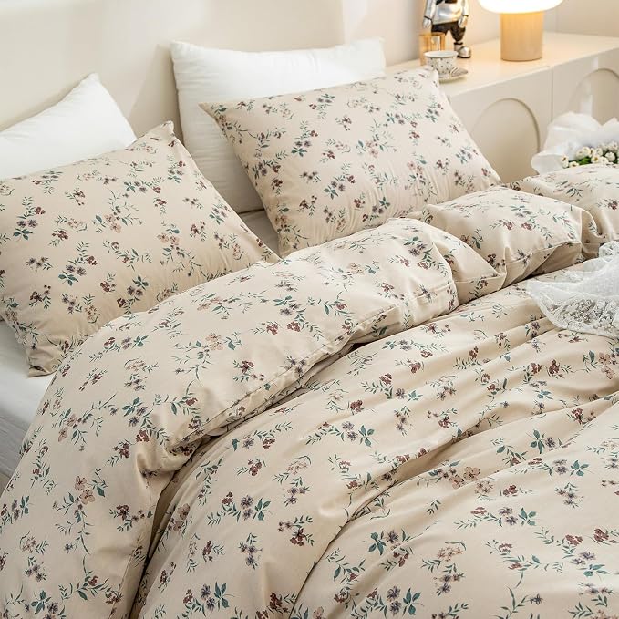 Floral Queen Comforter Set 3 Pieces Soft Chic Garden Style Floral Print Lightweight Vintage Botanical Flowers Comforter Set for All Seasons 1 Comforter and 2 Pillowcases