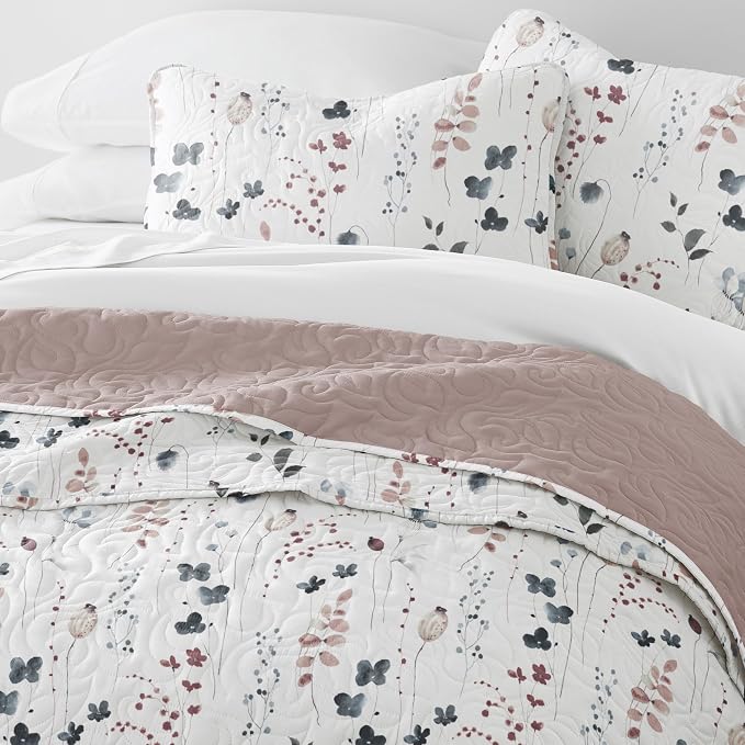 Merit Linens 3 Piece Quilt Set - Super Soft - Lightweight - All Season Quilted Coverlet - Floral Patterns - Full/Queen Mauve