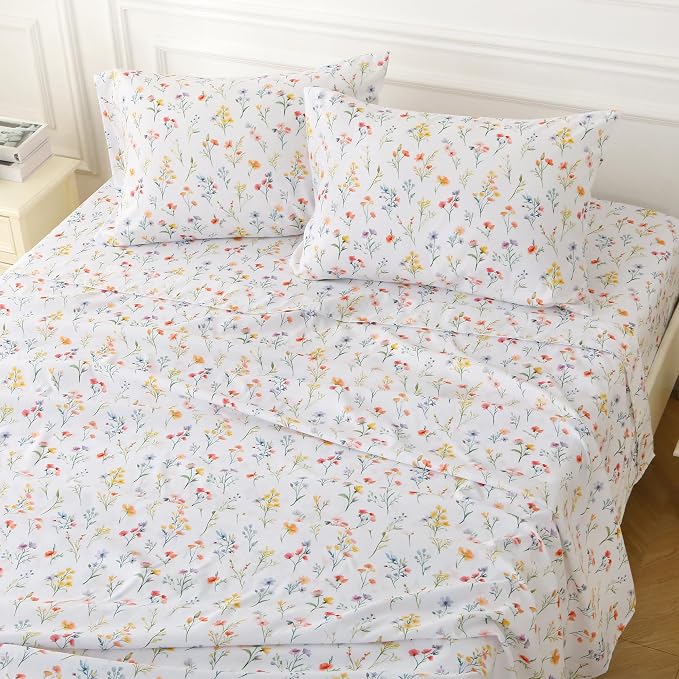 Viviland Floral King Sheet Set - 4 Piece Vintage Botanical Flower and Leaves Patterned Bed Sheets - Soft, Breathable Microfiber Sheets with Deep Pocket, Non-Slip Fitted Sheets & Pillowcases