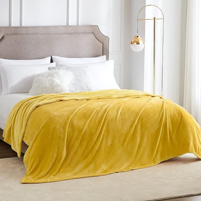 Hansleep Twin Yellow Fleece Blanket, Soft Flannel Bed Blanket | Fuzzy Cozy Blanket 60x80 Inches, Multi-use for Bed, Sofa, Couch, Travel, Camping, All Season Warm Lightweight Cover