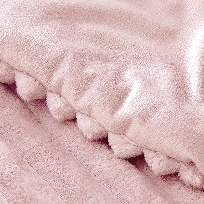 BEDELITE Fleece Queen Comforter Set, Fluffy Bed Set, Pink | Super Soft & Warm Bedding, Luxury Fuzzy Faux Fur Comforter for Winter, Heavy Plush Bedding, with 2 Pillowcases
