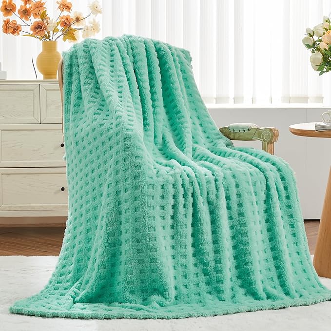 NEWCOSPLAY 3D Waffle Checkered Flannel Throw Blanket, Aqua, 50"x70" | Super Soft Cute Lightweight Decorative Premium Silky Fleece Blanket for Couch Sofa Bed, Gift for Women Men, All Season Use