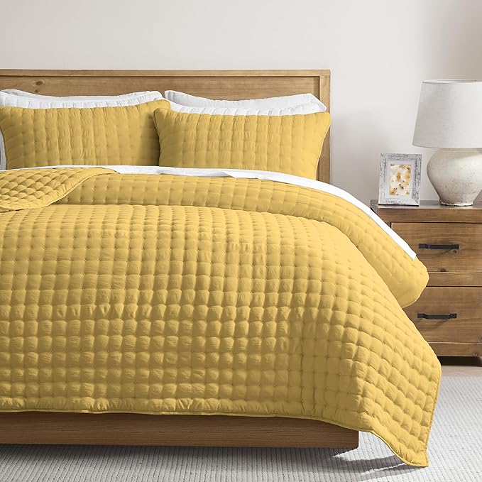 WDCOZY Queen Size Quilts Bedding Sets with 2 Pillow Shams, Lightweight Soft Bedspread Coverlet, Quilted Blanket Thin Comforter Bed Cover for All Season, 3 Pieces, 90x90 inches, Yellow