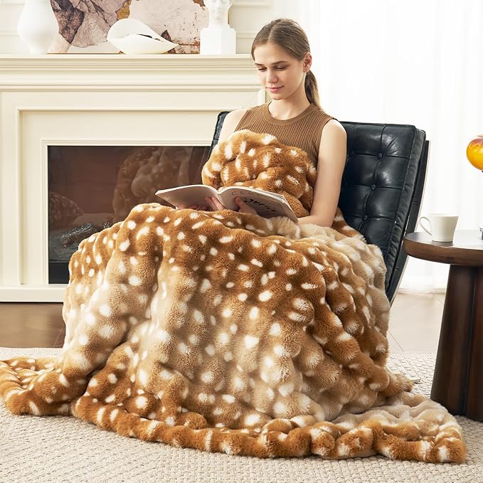 Cozy Bliss Deer Print Faux Fur Throw for Couch, Fuzzy Soft Plush Thick Bubble Blanket for Sofa Bedroom Living Room, 50x60 Inches