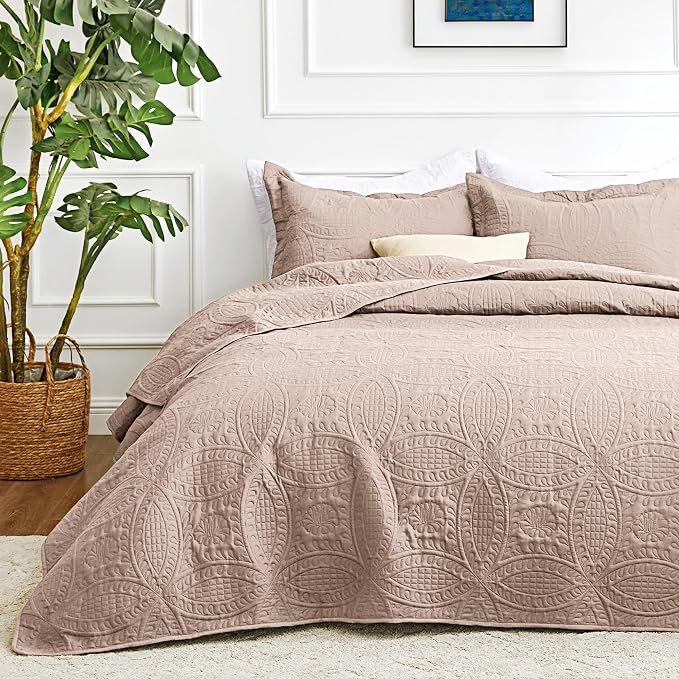 Love's cabin Oversized King Size Quilt Bedding Set Burlwood Bedspreads - Oversized King Lightweight Bedspread Comforter - Coin Pattern Coverlet for All Season - 3 Pieces (1 Quilt, 2 Pillow Shams)