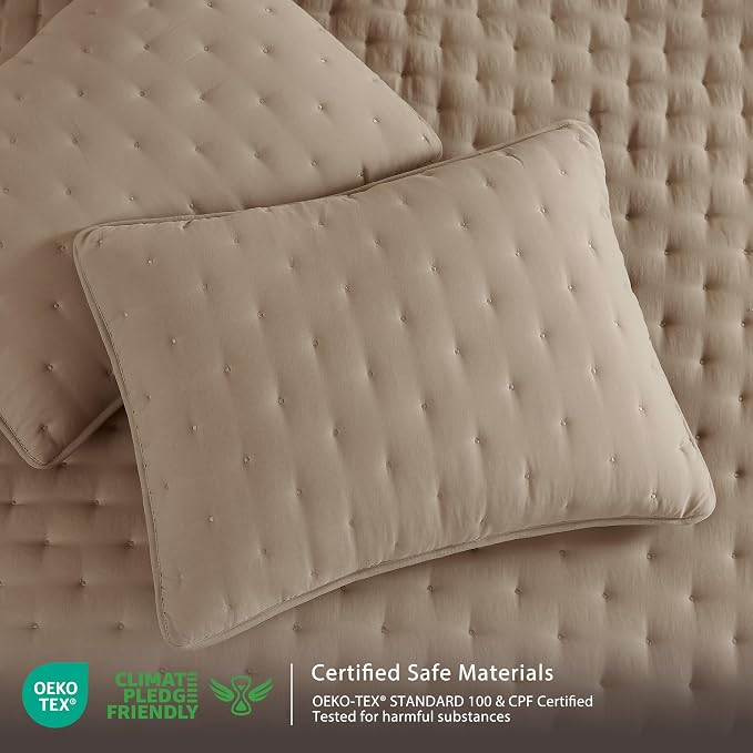WDCOZY Beige Cloud King Size Quilt Set, Tan Lightweight Farmhouse Bedspread, Rustic Country Coverlet, Taupe Camel Soft Bedding, Thin Comforter for All Season - 3 Pieces, 104x90 inches