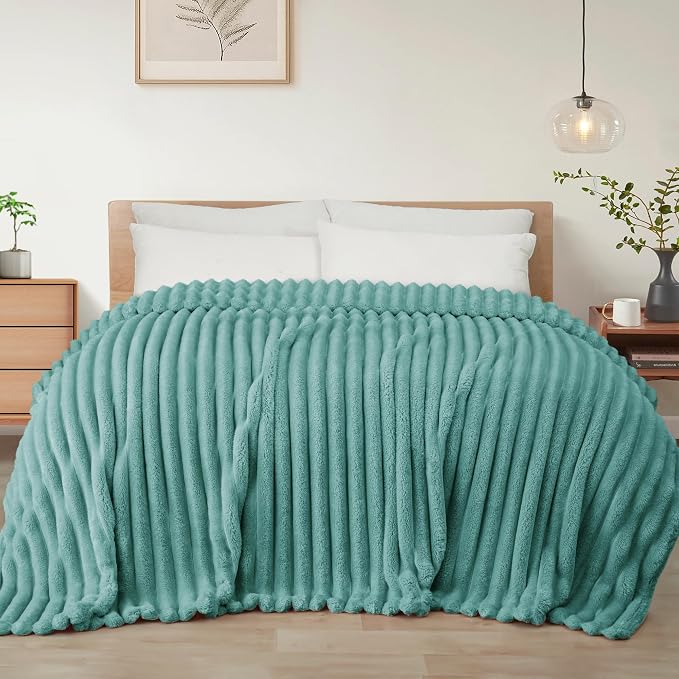 Exclusivo Mezcla Striped King Size Fleece Blanket for Bed, Couch, 90"x104" | Soft Breathable Cozy Bed Blankets, Lightweight Plush Fluffy Fuzzy Jacquard Decorative Blankets