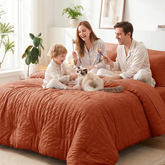 Twin XL Comforter Set 5 Pieces Burnt Orange Seersucker Bed in a Bag | OEKO-TEX Certified, College Dorm Twin Extra Long, 240 GSM Down Alternative Comforter, Flat & Fitted Sheets, Pillowcase & Sham