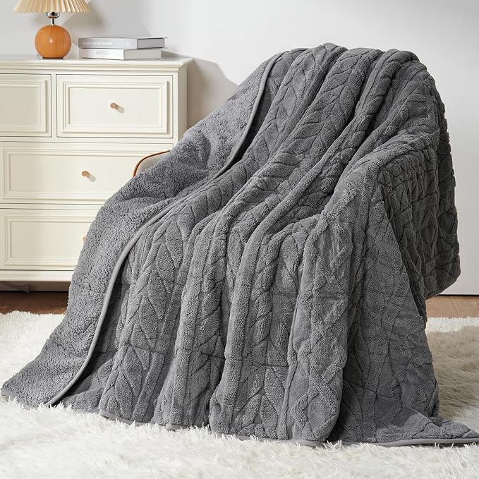 Mr. Sandman Weighted Blankets for Adults, Queen Size 60 x 80 Inches, 15lbs | Machine Washable; Soft Warm Sherpa Fleece; Fluffy Jacquard with Glass Beads; Heavy Throw for Sleep and Calm; Jacquard Grey