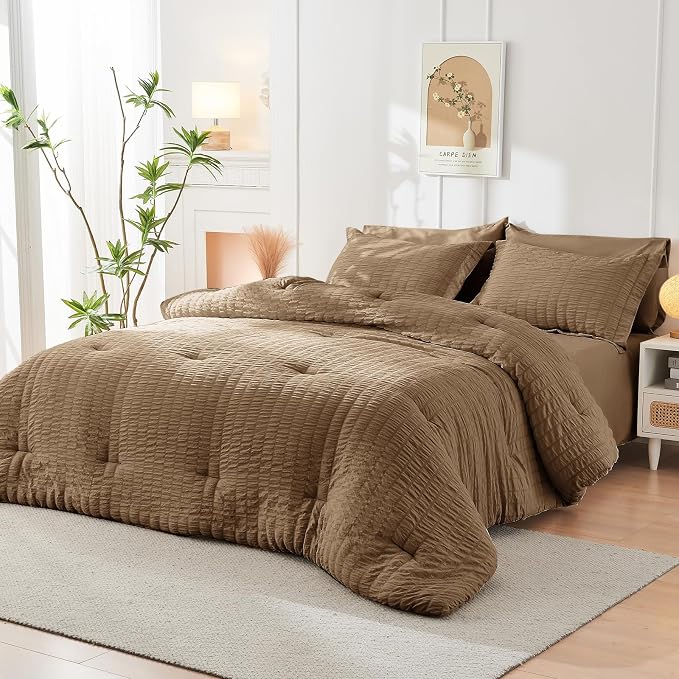 HYMOKEGE Brown Oversized Queen Comforter Set Seersucker 7 Pieces, All Season Luxury Bed in a Bag for Bedroom, Bedding Set with Comforter, Sheets, Pillowcases & Shams