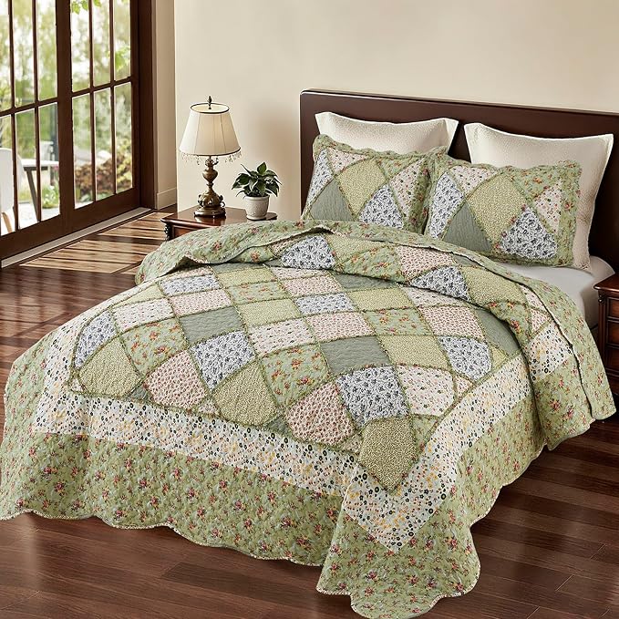 Oversized King Size Quilt Set 128x120 Green Floral Patchwork Bedspread Set | 3-Piece Extra Wide Super King Size Bedding Set Rversible Quilted Coverlet Lightweight Comforter Bed Cover with 2 Pillowcases