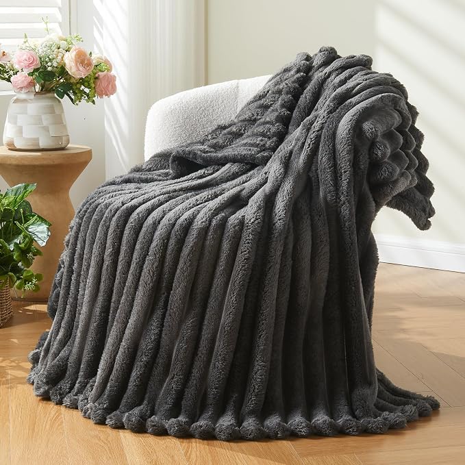 NEWCOSPLAY Fleece Ribbed Cozy Throw Blanket for Couch, Grey, 50"x60" | Premium Silky Flannel Blanket, Soft Lightweight Fluffy Throw Blanket for Bed Sofa Decor, Gift for All Season Use