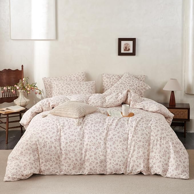 Floral King Size Comforter Set Soft 3 Pieces Chic Garden Style Vintage Floral Print Botanical Comforter for All Seasons Luxury Warmth Comfy Breathable with 2 Pillowcases