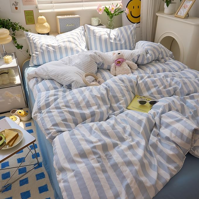 Blue Striped Comforter Set Full Size, Vintage Blue White Stripes Pattern Printed Comforter with 2 Pillowcases, Breathable Soft Lightweight Bedding Comforter Boho Farmhouse Striped Comforter Set