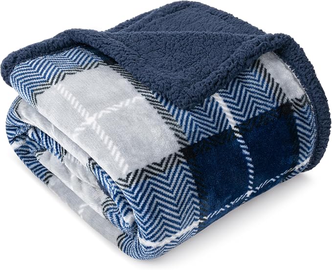 PAVILIA Twin Plaid Sherpa Throw Blanket for Couch Sofa Bed, Navy, 60x80 | GSM 460; Soft Plush Flannel Fleece; Warm&Cozy for Home; Machine Washable, Perfect Cabin Decor Winter Holiday Christmas Gift