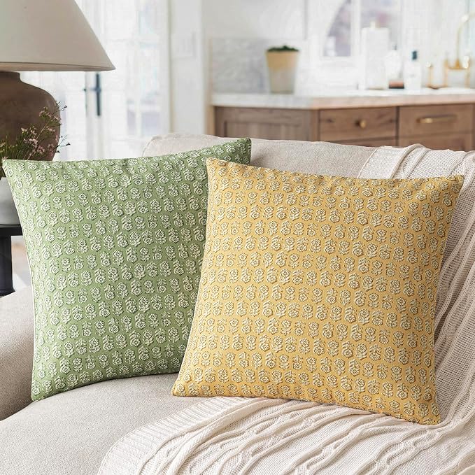 Foindtower Set of 2 Decorative Vintage Floral Print Throw Pillow Covers Neutral Modern Farmhouse Cushion Covers Boho Home Decor For Sofa Chair Couch Bedroom Living Room Outdoor,18×18 Inch,Light Yellow