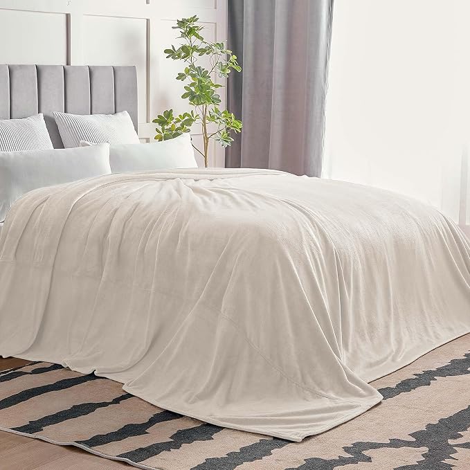 BEDELITE Fleece Blanket Soft Plush Oversized Bed Blanket Beige 120"x120" | Ultra Soft Plush Fleece, Lightweight Warmth, All Season Comfort, Fade Resistant, Machine Washable, Perfect for Sharing