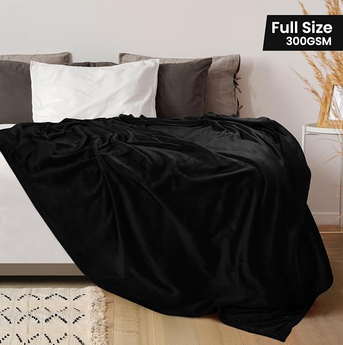Utopia Bedding Ultra Soft Fleece Bed Blanket Full Size Black (90x84 Inches) | Microfiber Plush Warm Lightweight Breathable Cozy Blanket Anti-Static, All Season Use, Gift for Women and Men