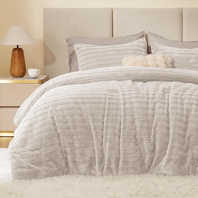BEDELITE Faux Fur King Size Comforter Set, Fluffy Bed Set, Linen | Super Soft & Warm, Luxury Fuzzy Cozy Comforter for Winter, Heavy Plush Bed set, with 2 Pillowcases