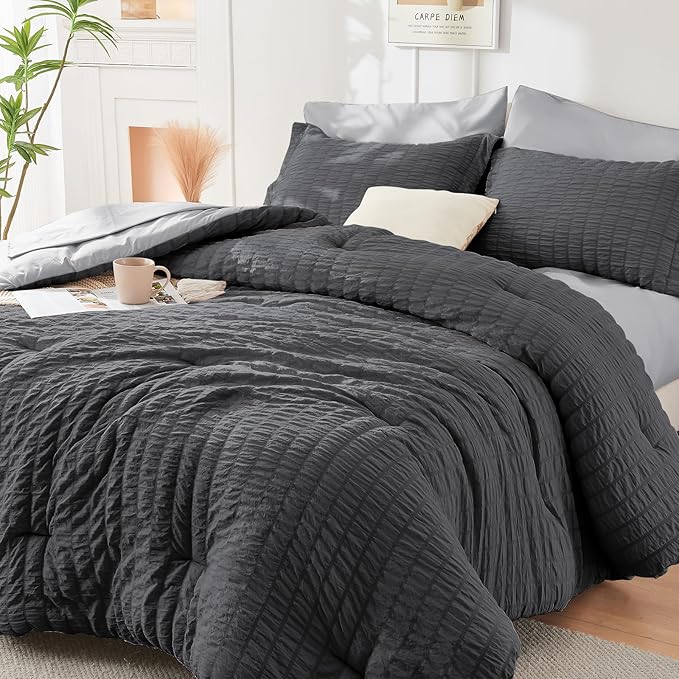 HYMOKEGE Dark Grey/Light Grey Oversized King Comforter Set Seersucker 7 Pieces, All Season Luxury Bed in a Bag for Bedroom, Bedding Set with Comforter, Sheets, Pillowcases & Shams