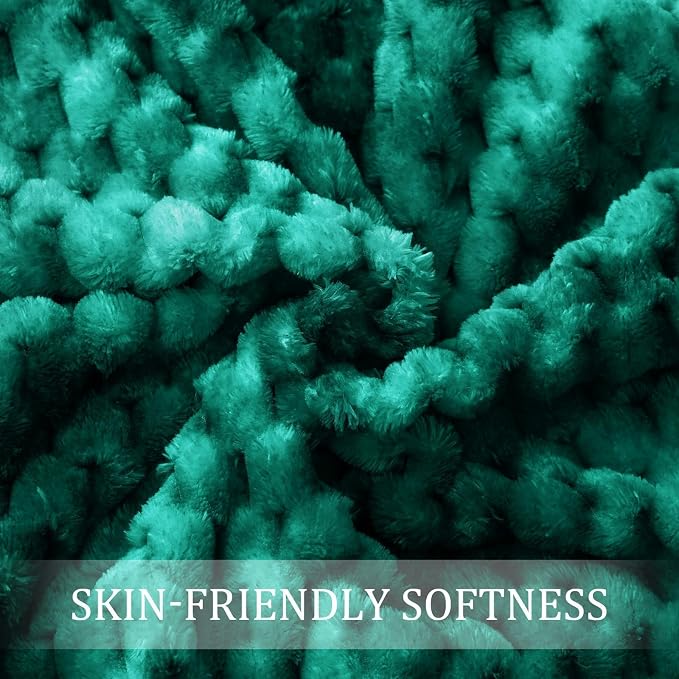 Exclusivo Mezcla Large 3D Fleece Throw Blanket for Couch, Tie-dye Teal | Extra Soft Fuzzy Plush Lightweight Throws, Cozy Fluffy Decorative Blankets for All Seasons, 50x70 Inches