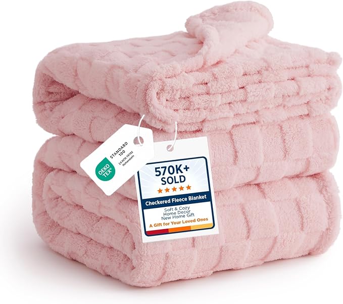 Bedsure GentleSoft Full Size Blankets for Bed - Super Soft Cozy Fleece Blanket, Large Fuzzy Throws for Bedroom Decor, Pink, 84x90 Inches