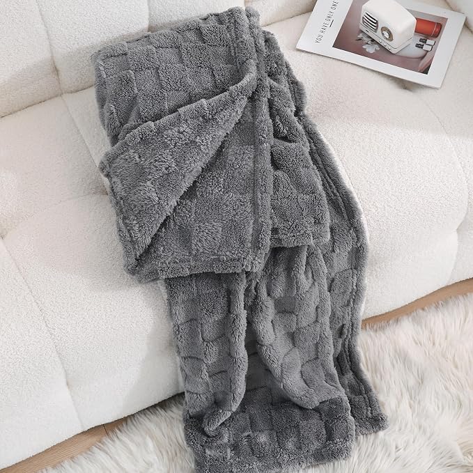 Grey Fleece Throw Blanket 60”×80” Checkered Design for Couch | Super Soft Cozy Plush Microfiber 3D Square Pattern Flannel Blanket for Sofa Bed Lightweight for Adults,Women