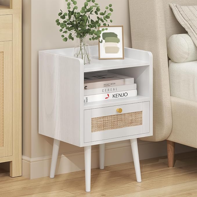 MECHYIN Night Stand Set 2, Nightstands Set of 2 with Charging Station, Rattan Side Tables with Solid Wood Legs, Boho Bedside End Table for Apartment Bedroom Dorm Small Space
