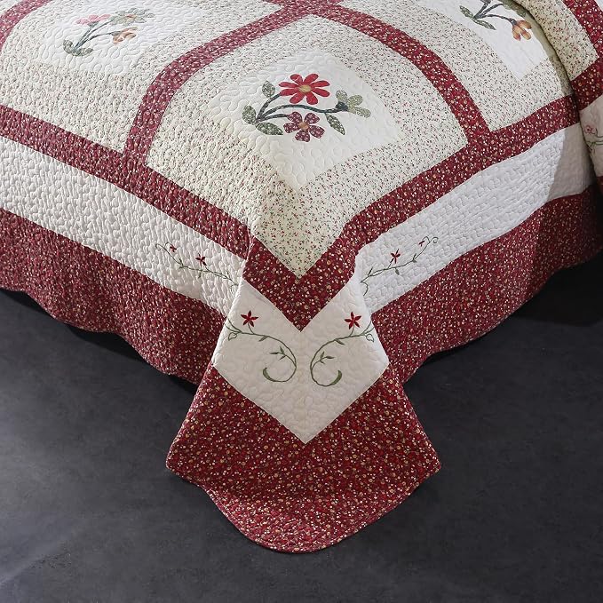 vctops Christmas Red 3 Piece Embroidered Floral Quilted Bedspread Quilt Set 100% Cotton Reversible Patchwork Coverlet Set 1 Quilt and 2 Pillow Shams (Red,King)